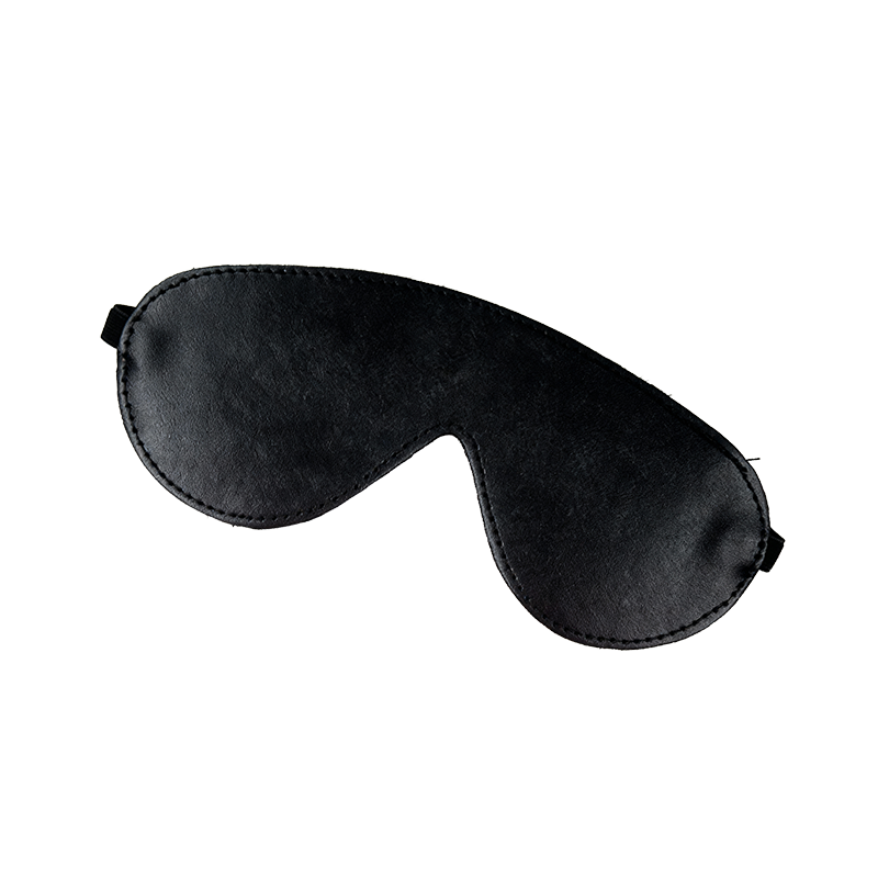Frech in Schwarz